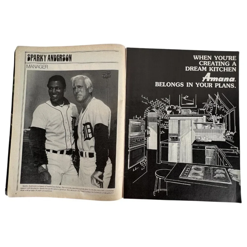1982 Detroit Tigers Scorebook & Official Program MLB Vintage Baseball